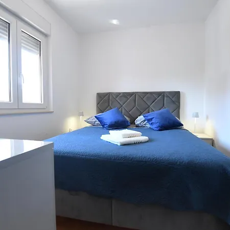 Apartment Cozy Maza With Heated Swimming Pool *